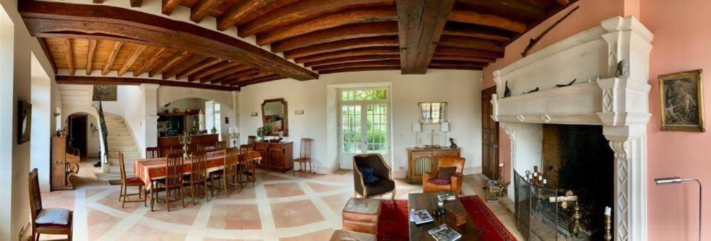 Beautiful Country House Located 50Min From Paris Eiffel Tour - Demeure D'Exception A 50Min De Paris Tour Eiffel Hodent Exterior foto